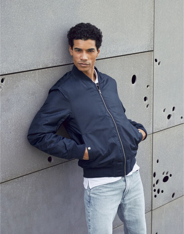 Clique Bomber